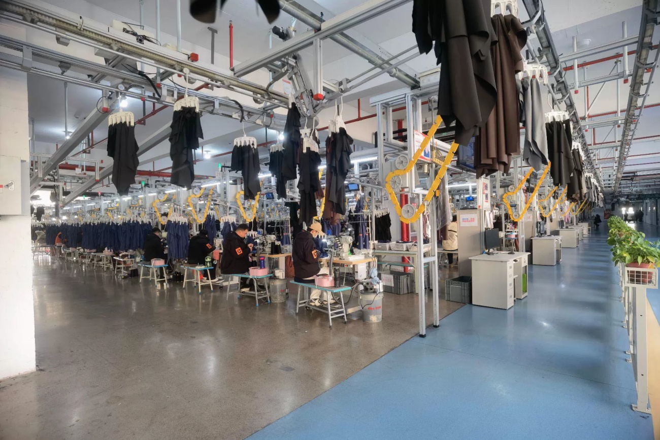 Hanging Garment Sewing and Assembly Line